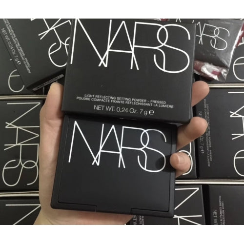 NARS Light Reflecting Pressed Setting Powder