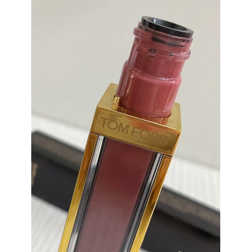 TOM FORD GLOSS LUXE