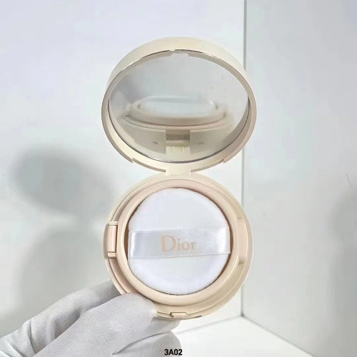 DIOR FOREVER CUSHION POWDER