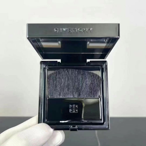 GIVENCHY PRISME LIBRE PRESSED POWDER No 03