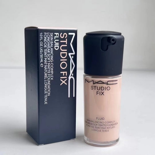 MAC STUDIO FIX FLUID SPF 15 24HR MATTE FOUNDATION + OIL CONTROL