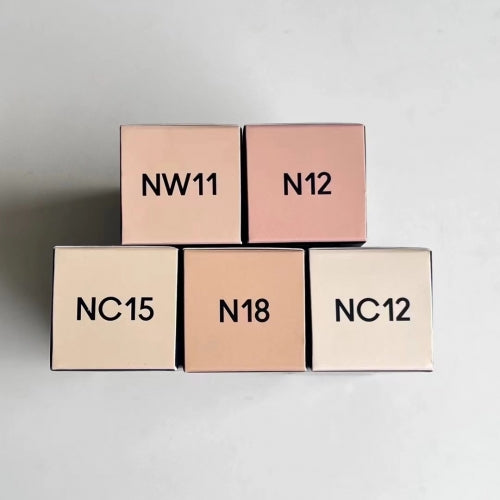 MAC STUDIO FIX FLUID SPF 15 24HR MATTE FOUNDATION + OIL CONTROL