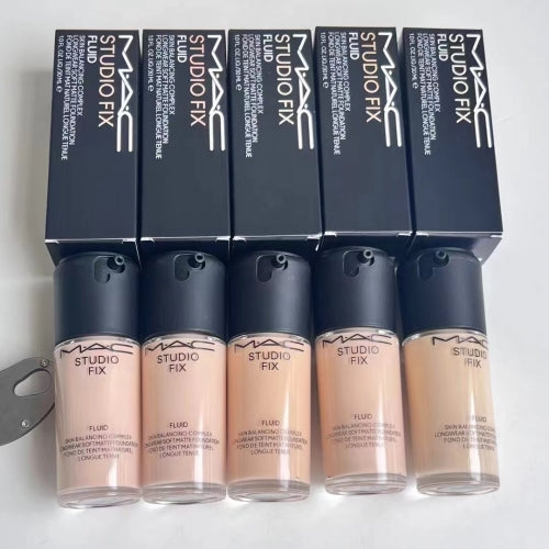 MAC STUDIO FIX FLUID SPF 15 24HR MATTE FOUNDATION + OIL CONTROL